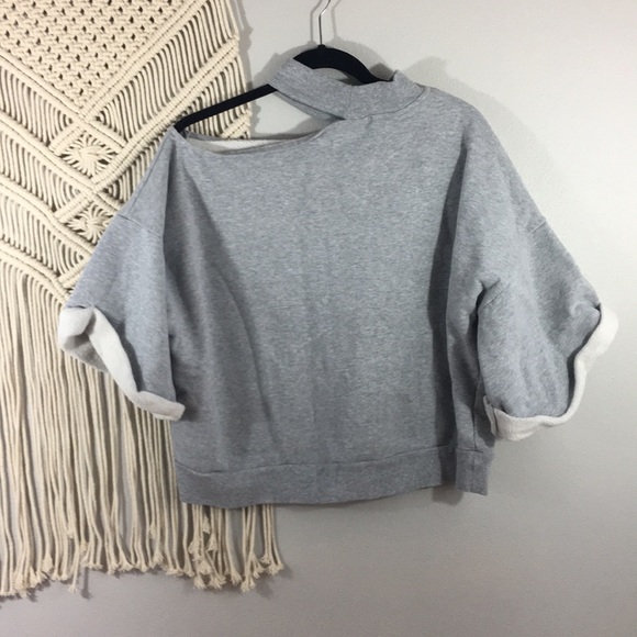 Two by Vince Camuto grey crew cold shoulder Sz XL - Picture 2 of 8